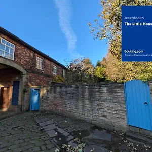The Little House Homestay